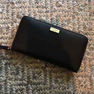 Kate Spade Black Continental Wallet
